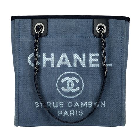 Chanel's Cabas Été 2012 